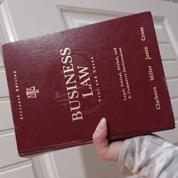Business Law text and cases 11th edition hardback book - Picture 1 of 4